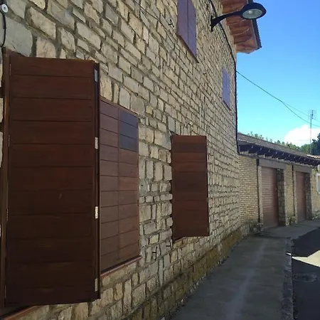 Casa Valfonda * Torres de Barbues
